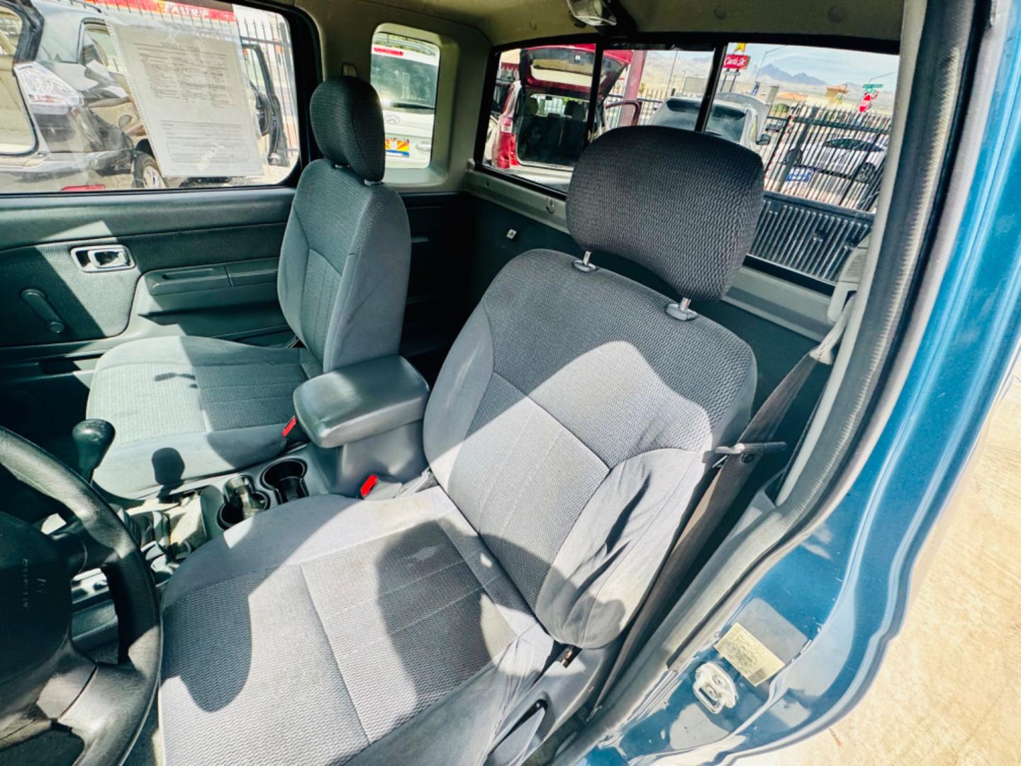2001 Blue Nissan Frontier (1N6DD26S41C) , located at 2190 Hwy 95, Bullhead City, AZ, 86442, (928) 704-0060, 0.000000, 0.000000 - 2001 Nissan frontier xe king cab. 4 cylinder. 142k miles. Manual . Ice cold ac. Lots of extras done to truck . New tires new radiator. Fully serviced. New clutch, new brakes, pads. Runs and drives great. Financing available. In house financing .buy here pay here - Photo#14
